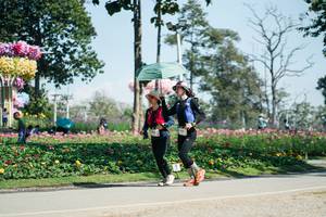 BIB: 
                            <button type="button" onclick="openModal(27611879)" class="btn btn-primary btn-sm float-right btn-popup" data-toggle="modal" data-target=".modal-high-quality">
                        <i class="fas fa-shopping-cart"></i> Add to Cart
                    </button>
                                            <button type="button" onclick="isThisMe(27611879, true)" class="btn btn-success btn-sm float-right btn-popup btn-isme hidden" data-toggle="tooltip" data-placement="bottom" title="นี่คือรูปของคุณใช่ไหม คลิกที่นี่เพื่อเอาเข้าอัลบั้ม">
                        <i class="fas fa-plus"></i> Add to album
                    </button>
                    <button type="button" onclick="isThisMe(27611879, false)" class="btn btn-warning btn-sm float-right btn-popup btn-isnotme hidden">
                        <i class="fas fa-ban"></i> Remove from album
                    </button>